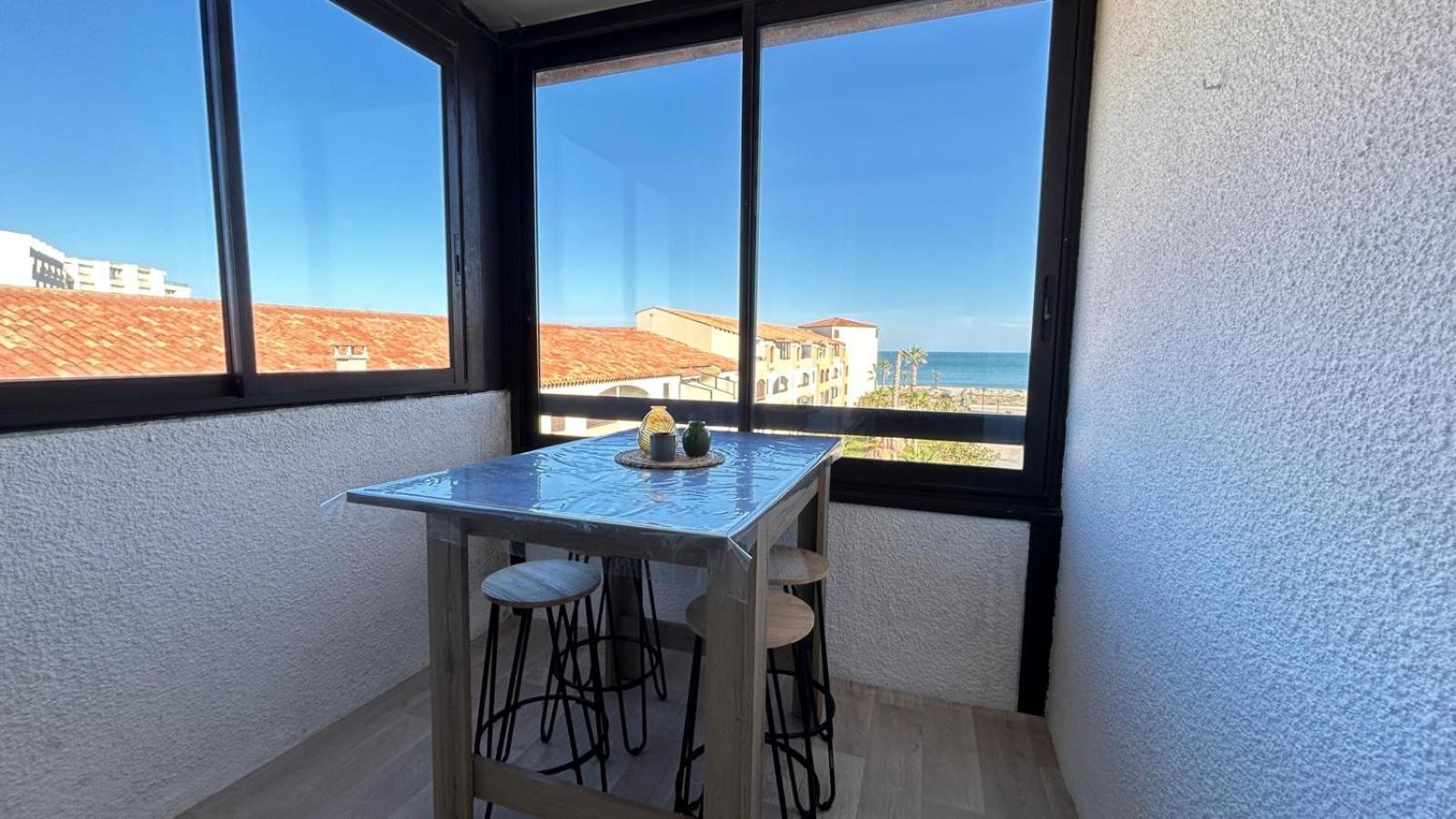 Apartment Vue Mer: T2 Estival Avec Horaires Flexibles *