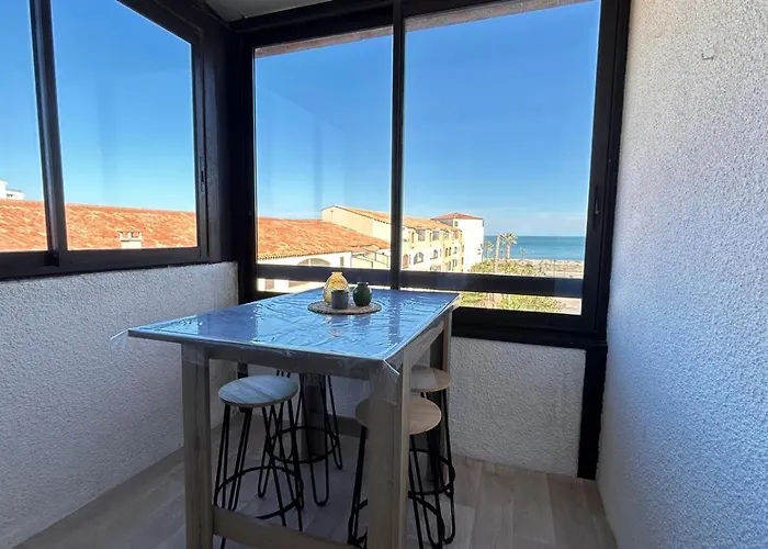 Appartement Le Barcares Avec Vue Sur Mer De Type T2 Location Arrivee A Partir De 15H Depart Maximum A 11H Location Du Samedi Au Samedi Juillet Et Aout